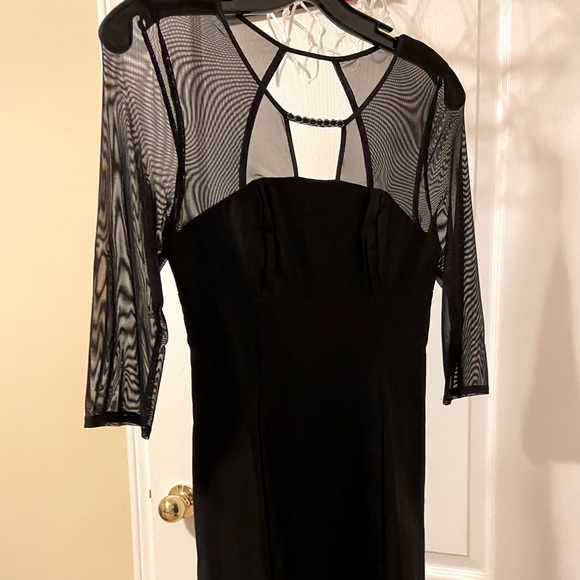 🆕 Guess Little Black Dress Mesh Sleeves - Picture 3 of 5